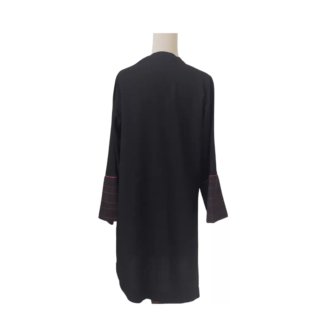 Ammara Khan Black Embellished Winter Kurta (2 piece) | Gently used |