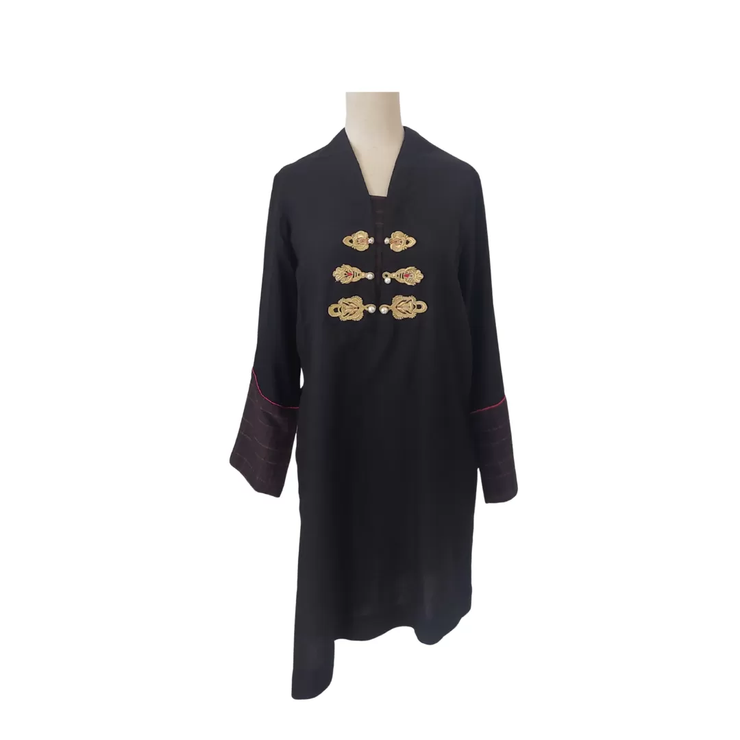 Ammara Khan Black Embellished Winter Kurta (2 piece) | Gently used |