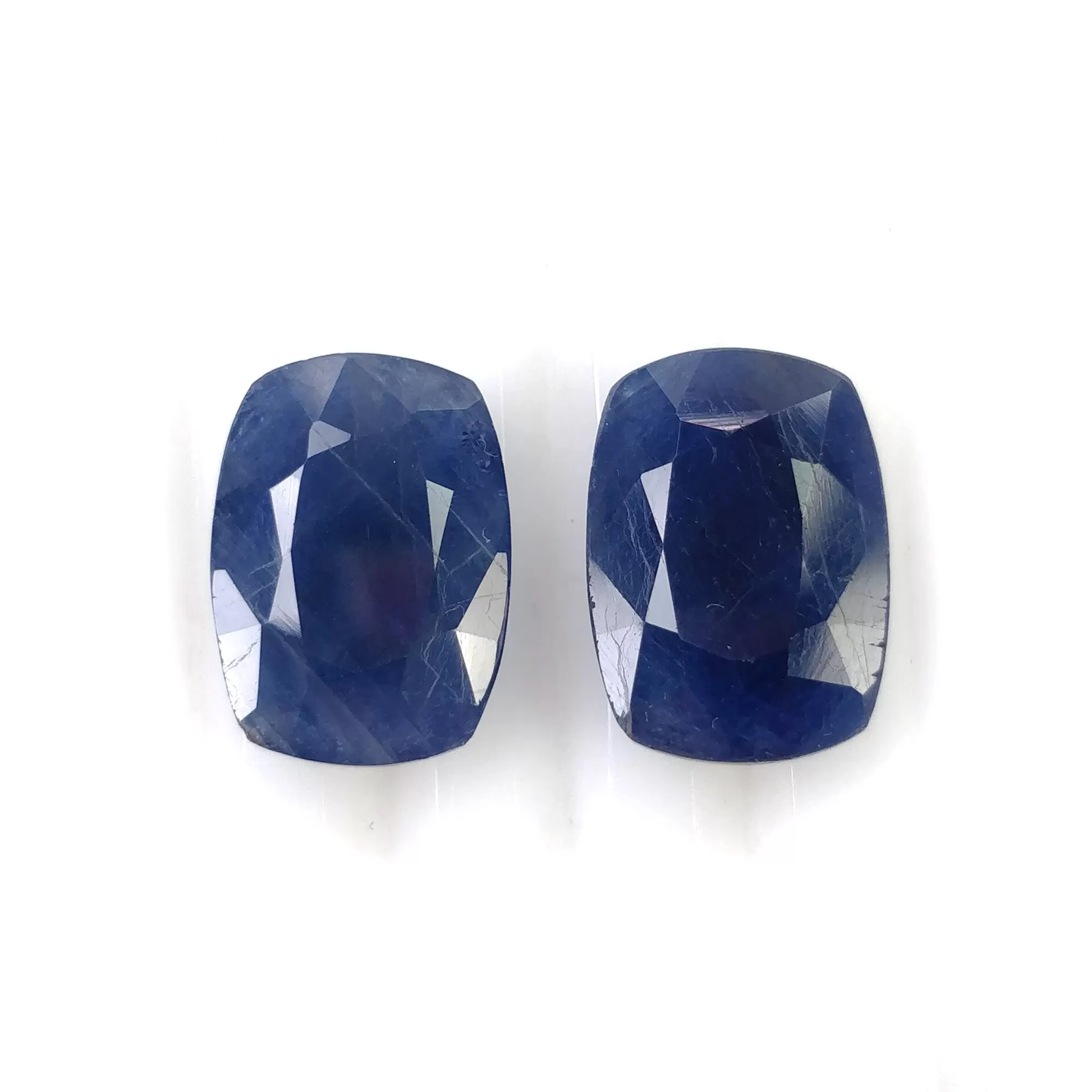 BLUE SAPPHIRE Gemstone Normal Cut : 16.20cts Natural Untreated Unheated Sapphire Cushion Shape 14*10mm Pair