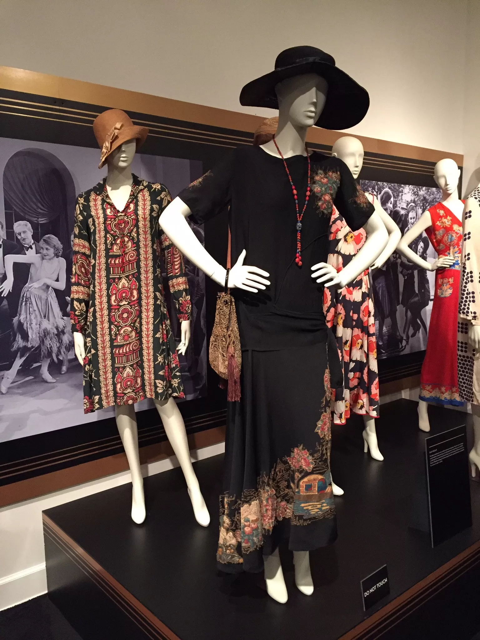 Decadence: Fashion From The 1920's