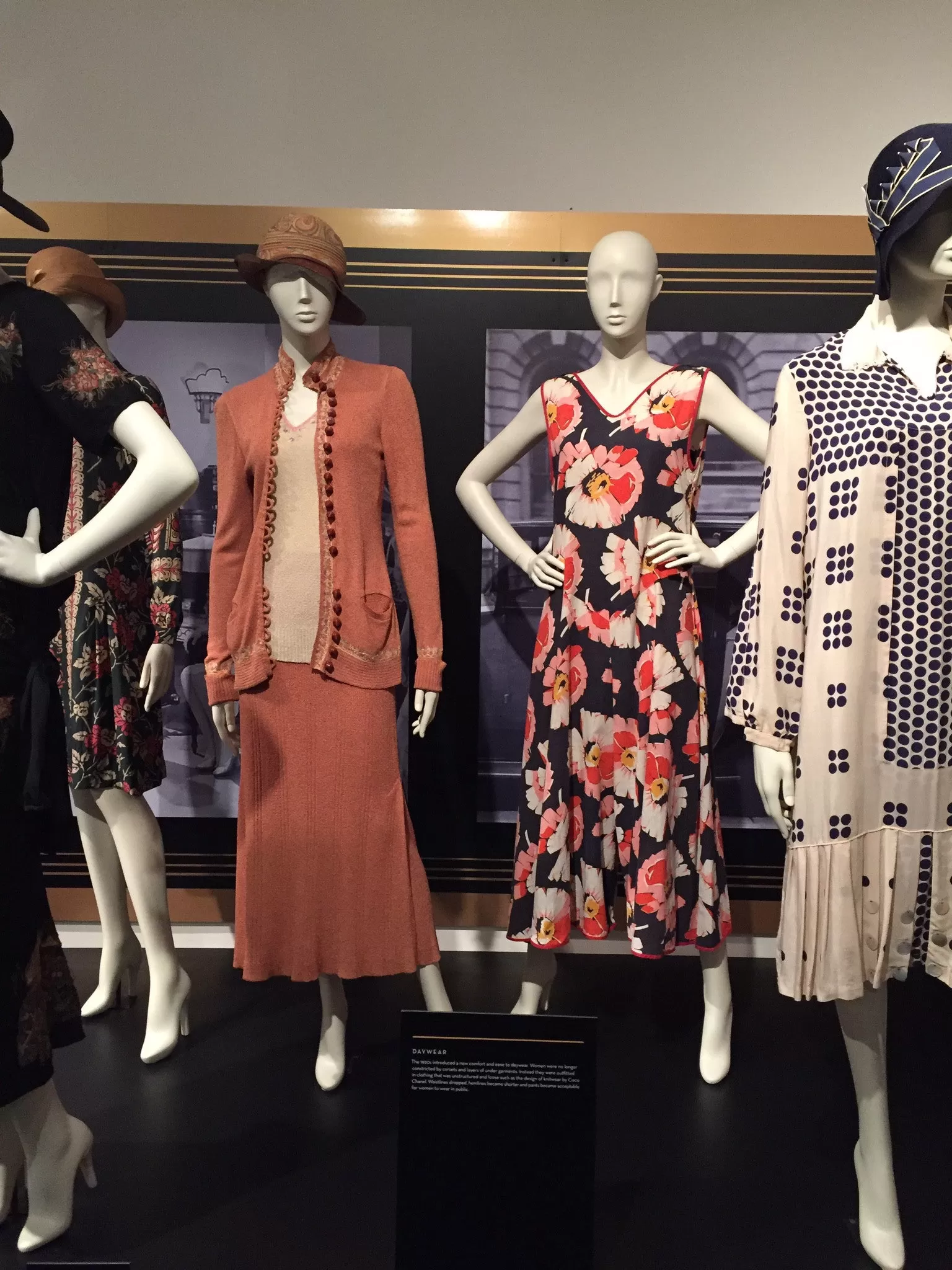 Decadence: Fashion From The 1920's