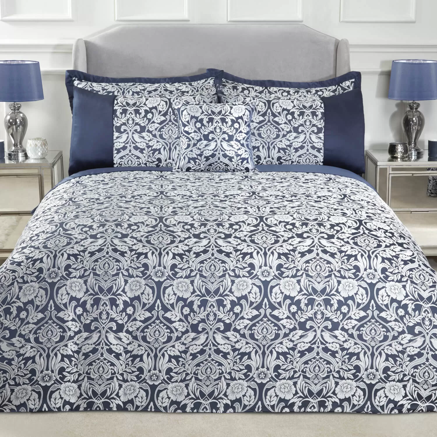 Embellished Jacquard Duvet Set - Navy