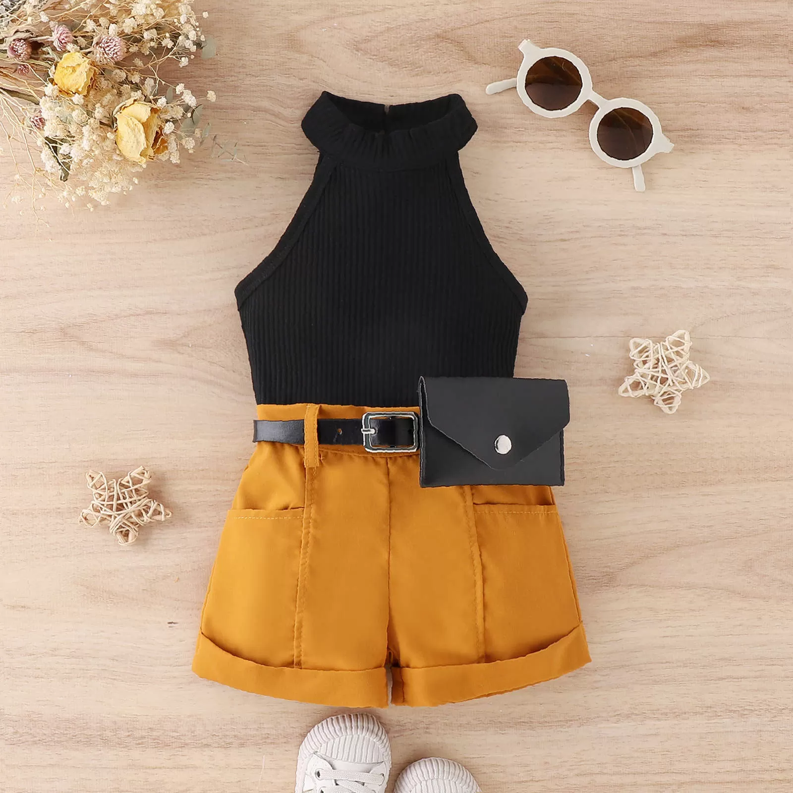 Girls' Spring and Summer Solid Color Hanging Neck Vest Pocket Shorts with Waist Bag Three-piece Children's Suit