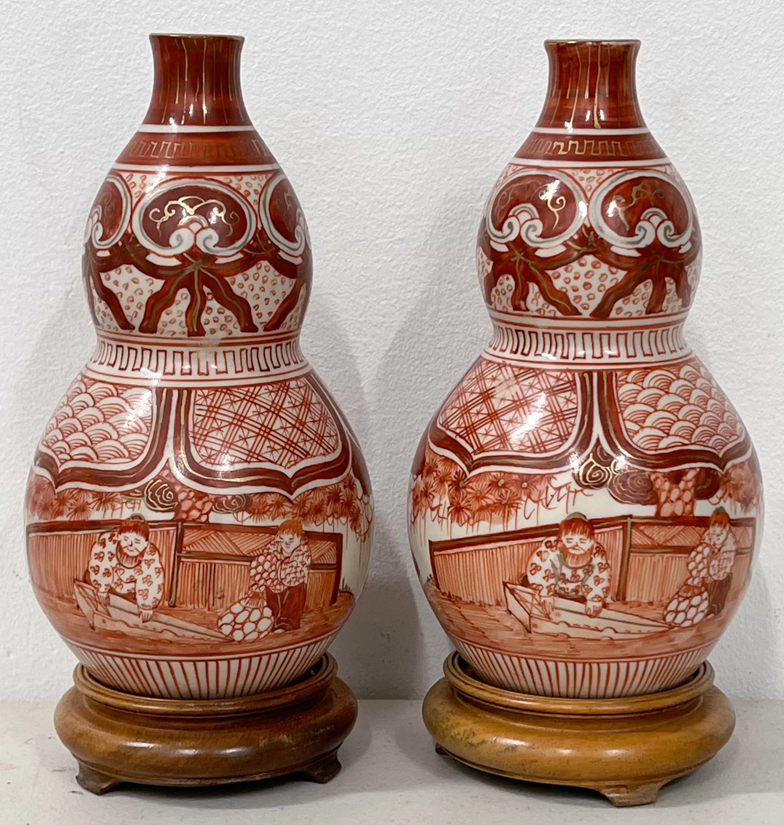 Japanese Kutani Double Gourd Vases, 19th C., Pair