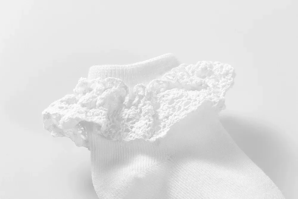 Ma Mer  Socks with Lace Frill - White