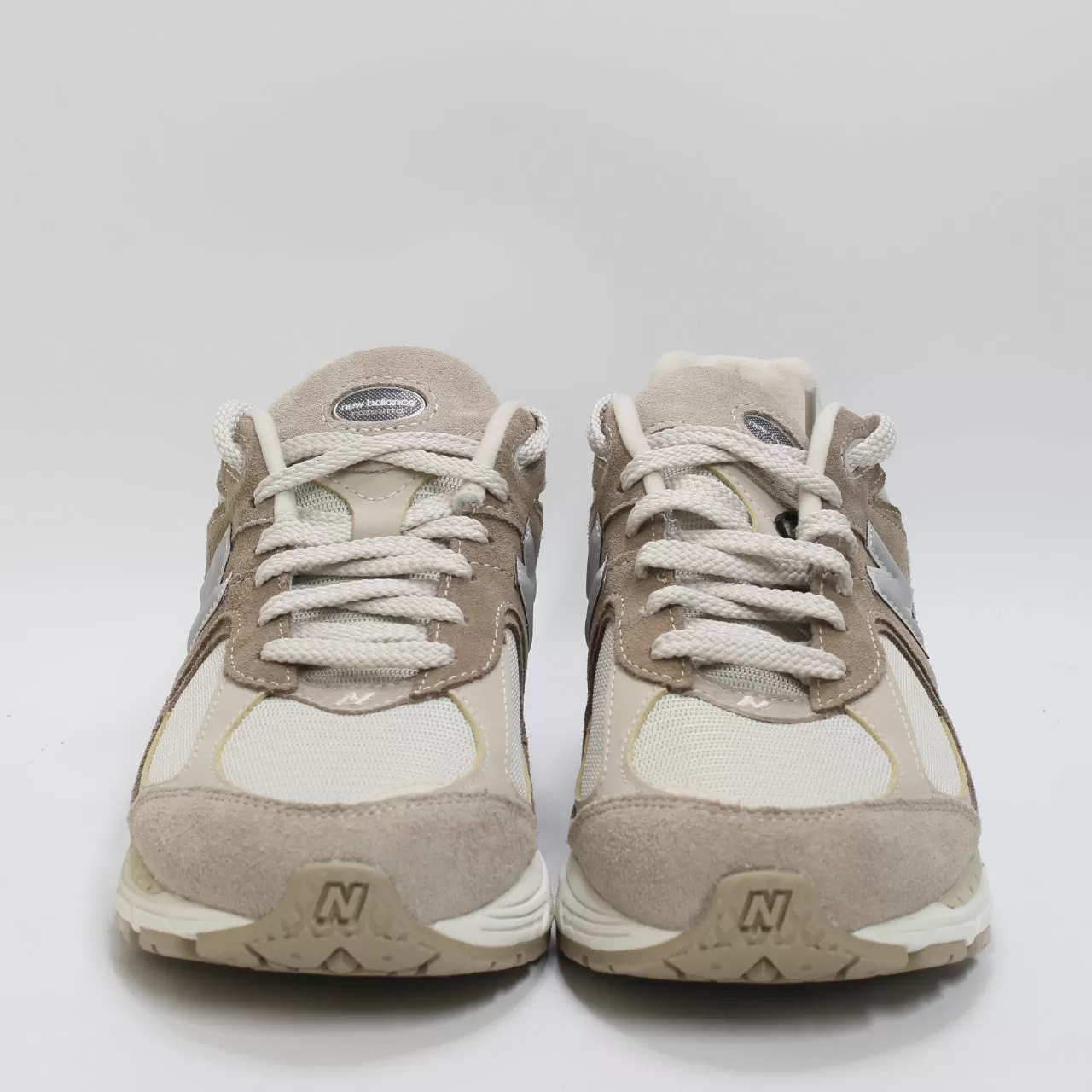 Mens New Balance 2002R Driftwood Cream Grey OffWhite Trainers