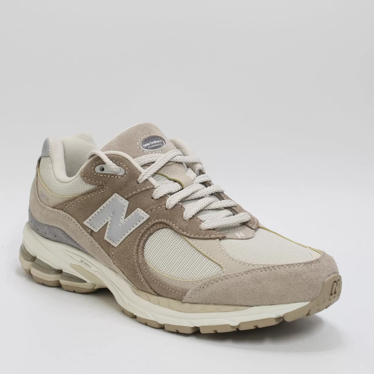 Mens New Balance 2002R Driftwood Cream Grey OffWhite Trainers