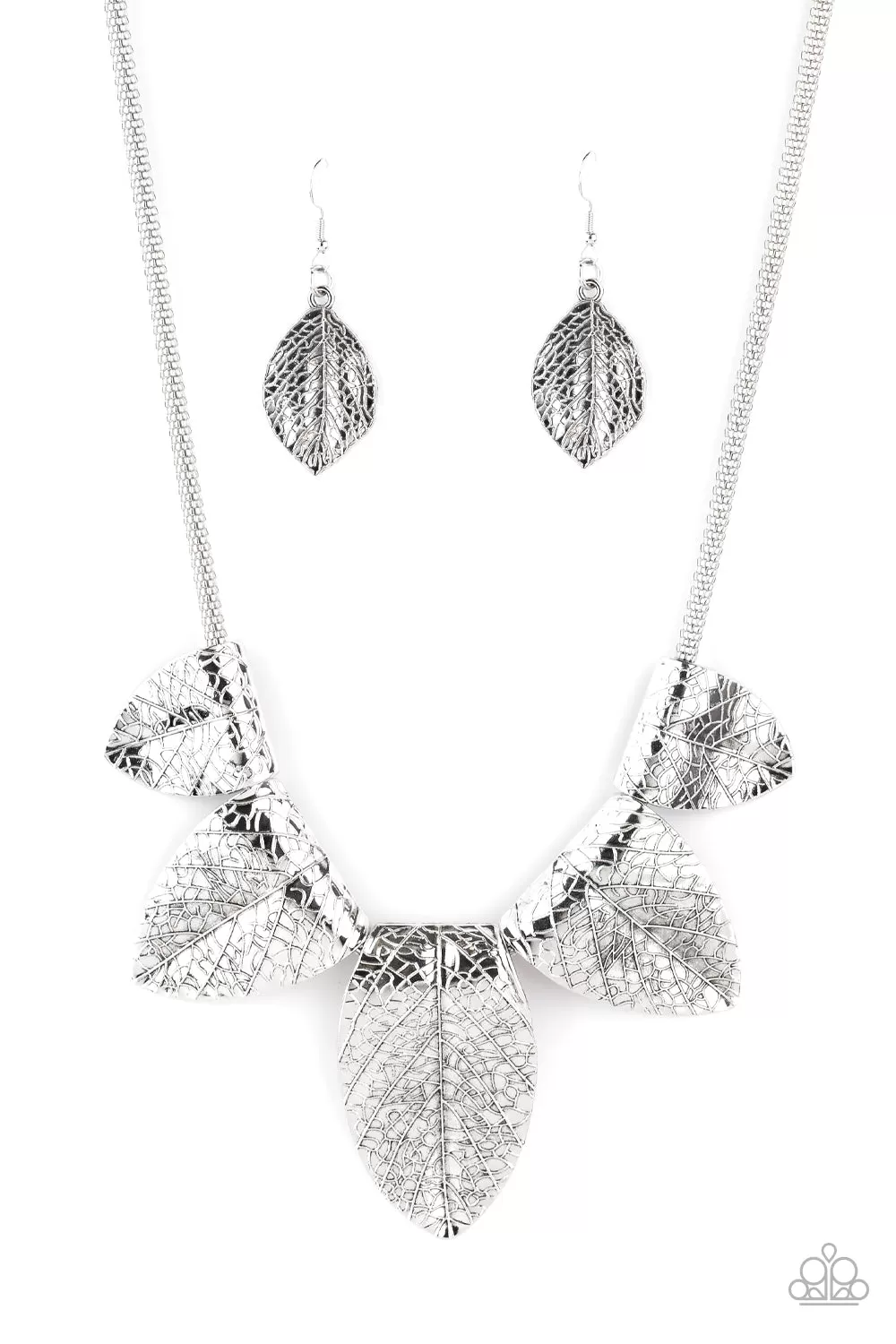 Paparazzi Garden Gatherer Silver Leaf Necklace